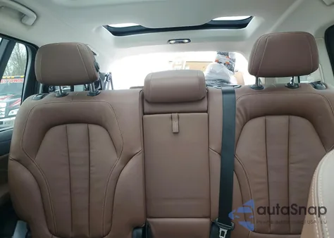 2021 BMW X7 xDrive40I z USA, uszkodzony, nr VIN 5UXCW2C01M9E76330